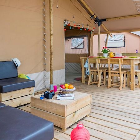 Vacanceselect Premium Lodge Polari Rovigno Esterno foto